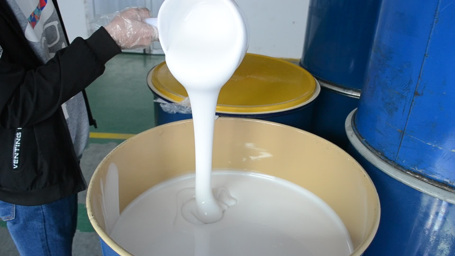 選購模具硅膠如何適應小批量與大批量生產的靈活需求？